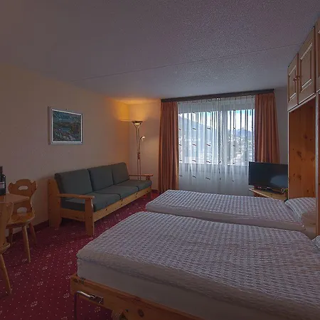 Hotel Club Only - By Mountain