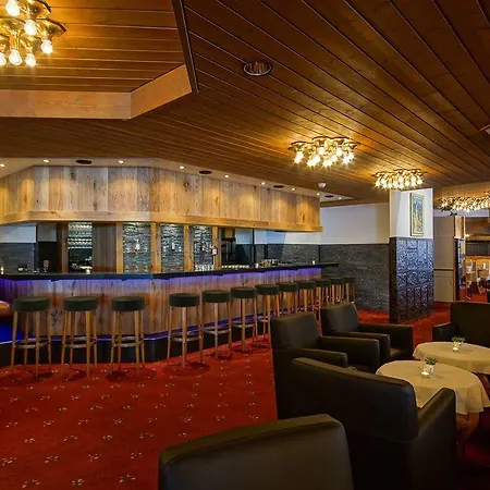 Club Only - By Mountain Hotel Davos