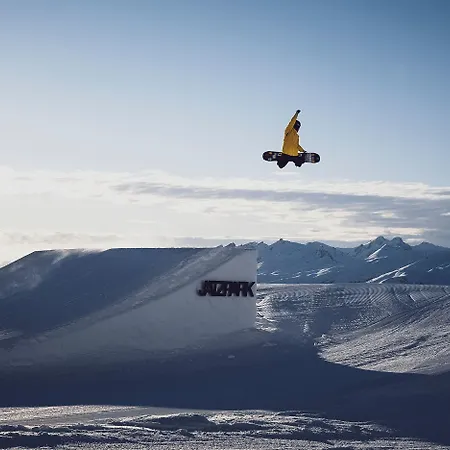 Hotel Club Only - By Mountain 3*