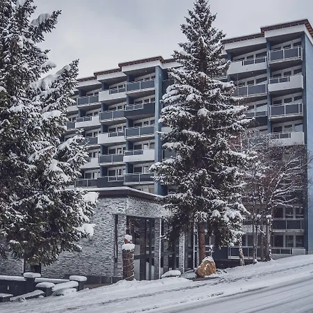 Club Only - By Mountain 3* 达沃斯