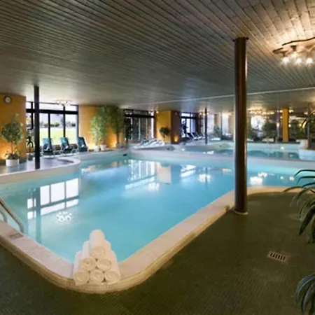 Club Only - By Mountain 3* 达沃斯