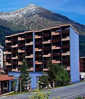Club Only - By Mountain Davos