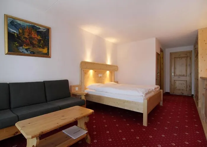 Otel Club Only - By Mountain