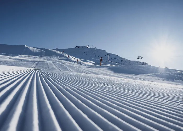 فندق Club Only - By Mountain 3*