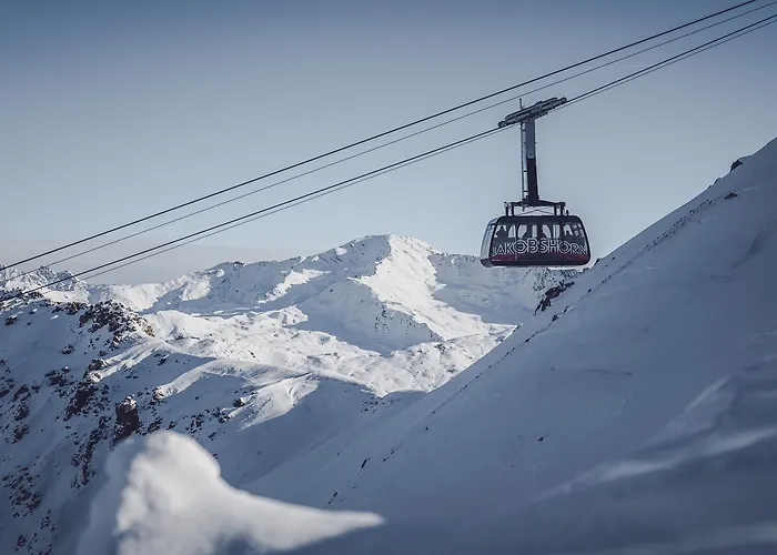 Club Only - By Mountain 3* دافوس