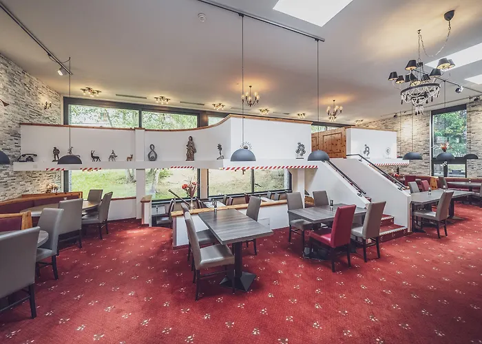 فندق Club Only - By Mountain