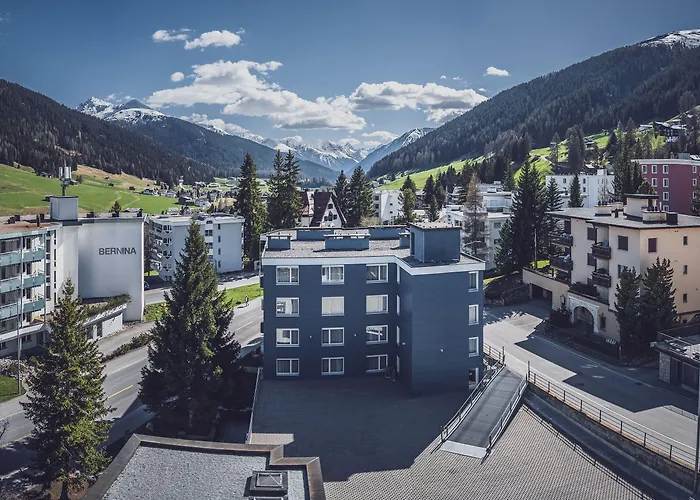 فندق Club Only - By Mountain