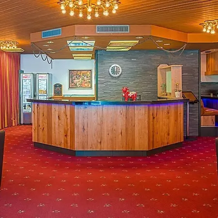 Szálloda Club Only - By Mountain 3*