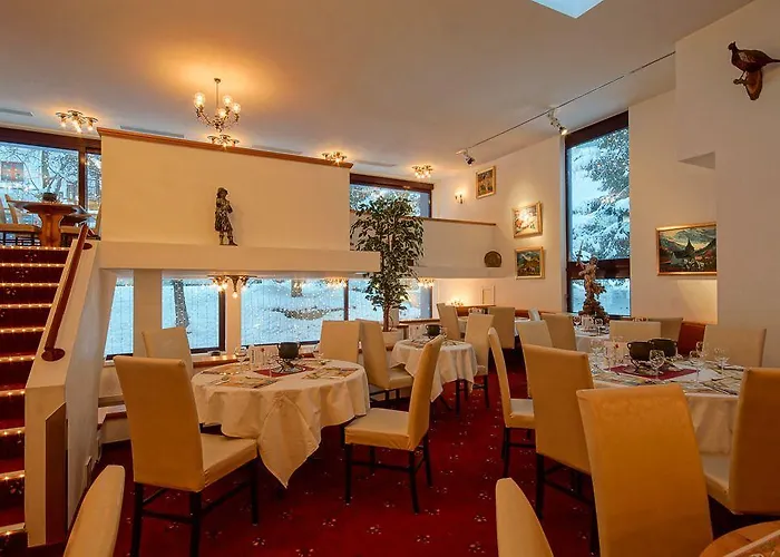 Szálloda Club Only - By Mountain