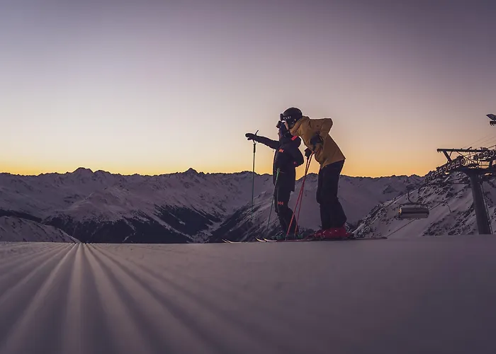 Szálloda Club Only - By Mountain