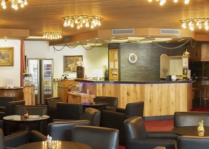 Szálloda Club Only - By Mountain