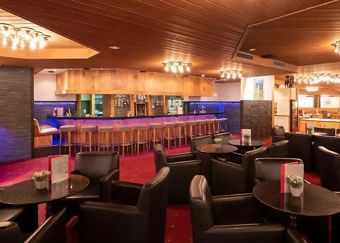 Hotell Club Only - By Mountain