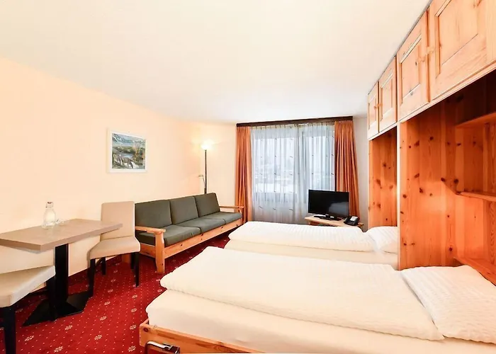 Szálloda Club Only - By Mountain